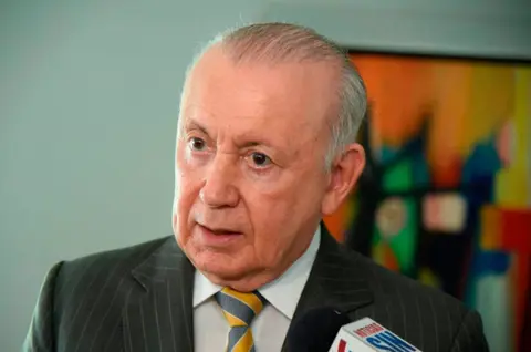 Alburquerque sugiere que diálogo sobre “cesantía” puede retomarse luego de aprobarse el Código Laboral