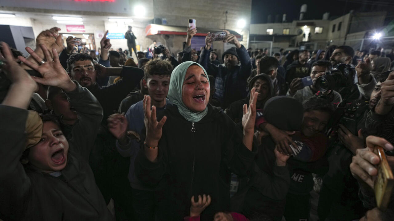 Por cada una de las mujeres, niños y ancianos vivos, se liberará a 30 presos palestinos