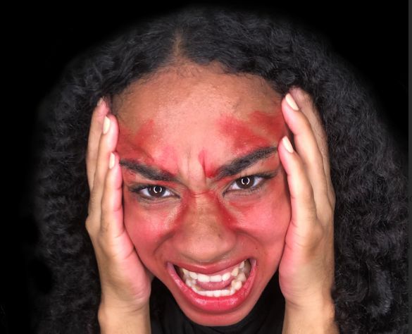 Lucitania Suero en la obra La Niña Mala