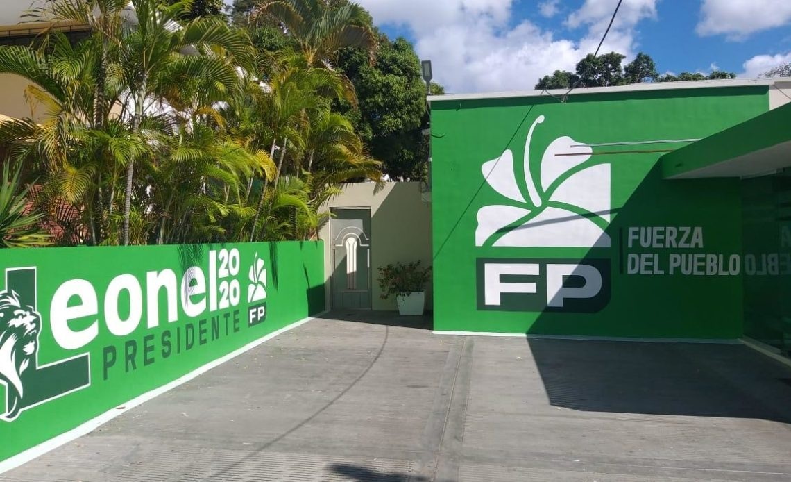 La Comisión Nacional Electoral (CNE) de la Fuerza del Pueblo anunció que, desde este jueves 10 hasta el domingo 13 de julio, estará abierto el proceso de inscripción de aspirantes a cargos internos del partido, en el marco del Primer Congreso Elector “Manolo Tavárez Justo”. Las inscripciones se realizarán en todos los locales de la organización a nivel nacional.