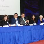 Carlos Mendoza, Mayra Cochón, Alexis Cruz, Guido Gómez Mazara, Julissa Cruz, Tomasina Cabral y Alfredo López.