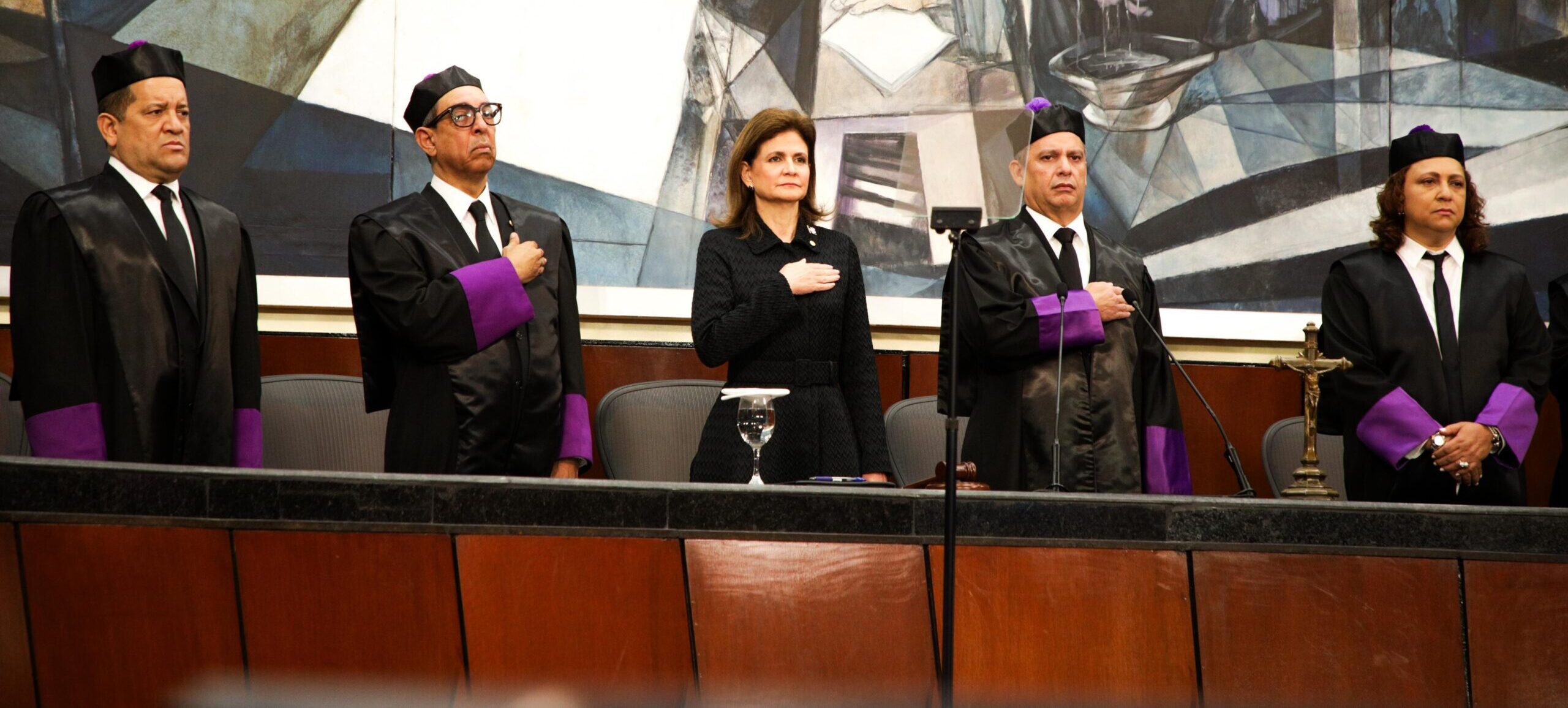 Raquel Peña asiste a rendición de cuentas del Poder Judicial en su Día Nacional