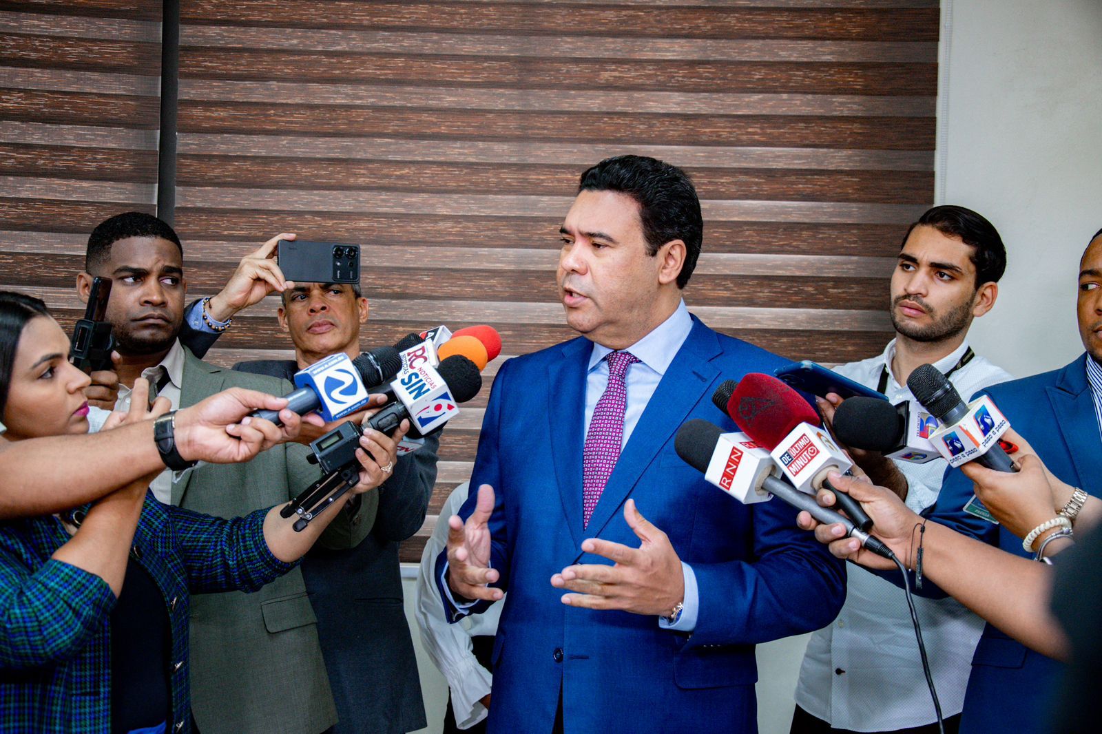 Presidente de la Comisión de Reforma Laboral del Senado de la República Dominicana, Rafael Barón Duluc