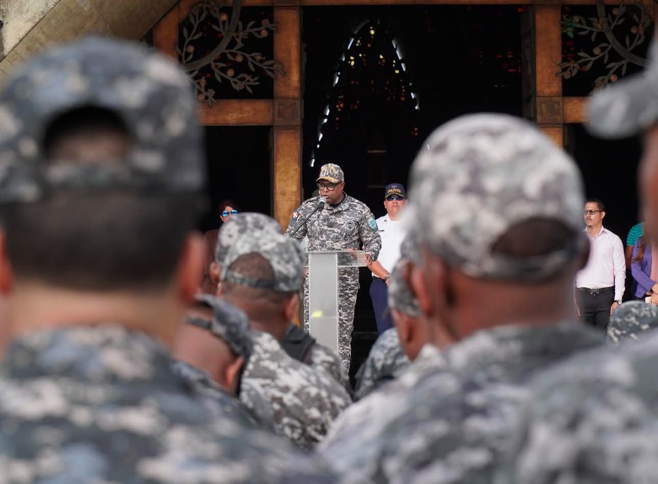 Director general de la Policía Nacional, mayor general Ramón Antonio Guzmán Peralta