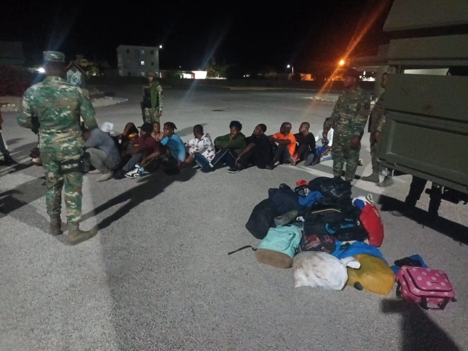 Migración destruye centro clandestino dedicado a organizar viajes ilegales a nacionales haitianos