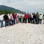 Alcaldes de Barahona defienden recolección bolos y chatas mientras Medio Ambiente ve práctica negativa para biodiversidad