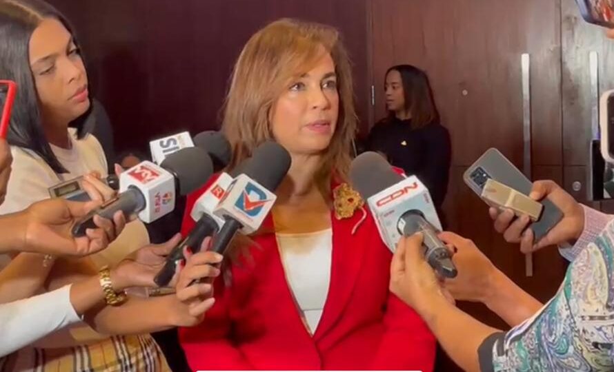Presidenta de Copardom dice propuesta de aumento de salario de Abinader debe ser estudiada