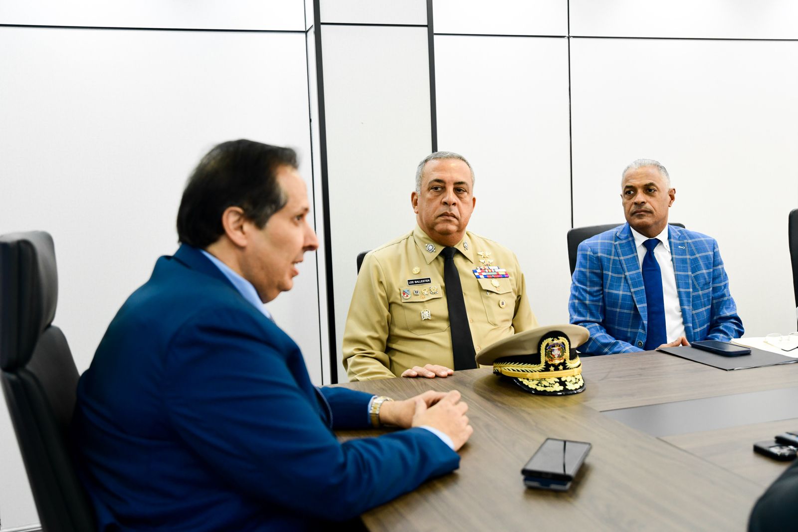 DGM y Ministerio de Salud trabajan en conjunto para garantizar seguridad sanitaria en puntos de control migratorio