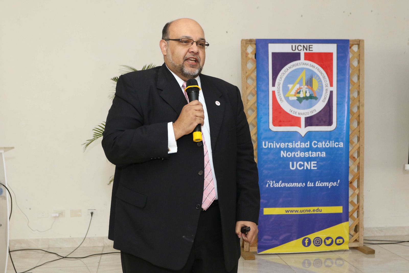 Director del Idesip asegura que 20 % de la población dominicana sufre algún trastorno mental