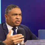 El vicepresidente del Partido de la Liberación Dominicana (PLD) Yván Lorenzo emplazó a la directora de Ética e Integridad Gubernamental (Digeig), para que en un plazo de tres días revele los nombres de los funcionarios involucrados en los 276 expedientes de corrupción que la entidad que dirige ha sometido ante la Procuraduría General de la República (PGR).