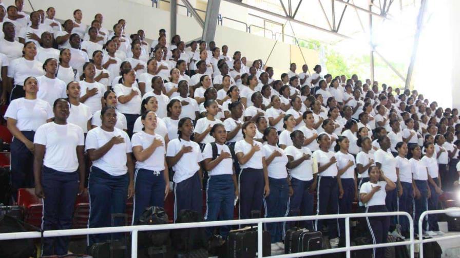 Equidad de género: Policía Nacional recibe a 984 mujeres aspirantes a ser parte de la institución