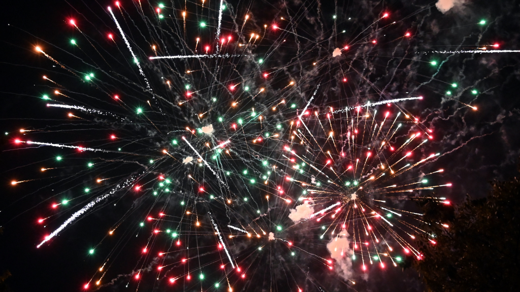 No hubo lesionados por fuegos artificiales durante Navidad y Año Nuevo, reporta Interior y Policía