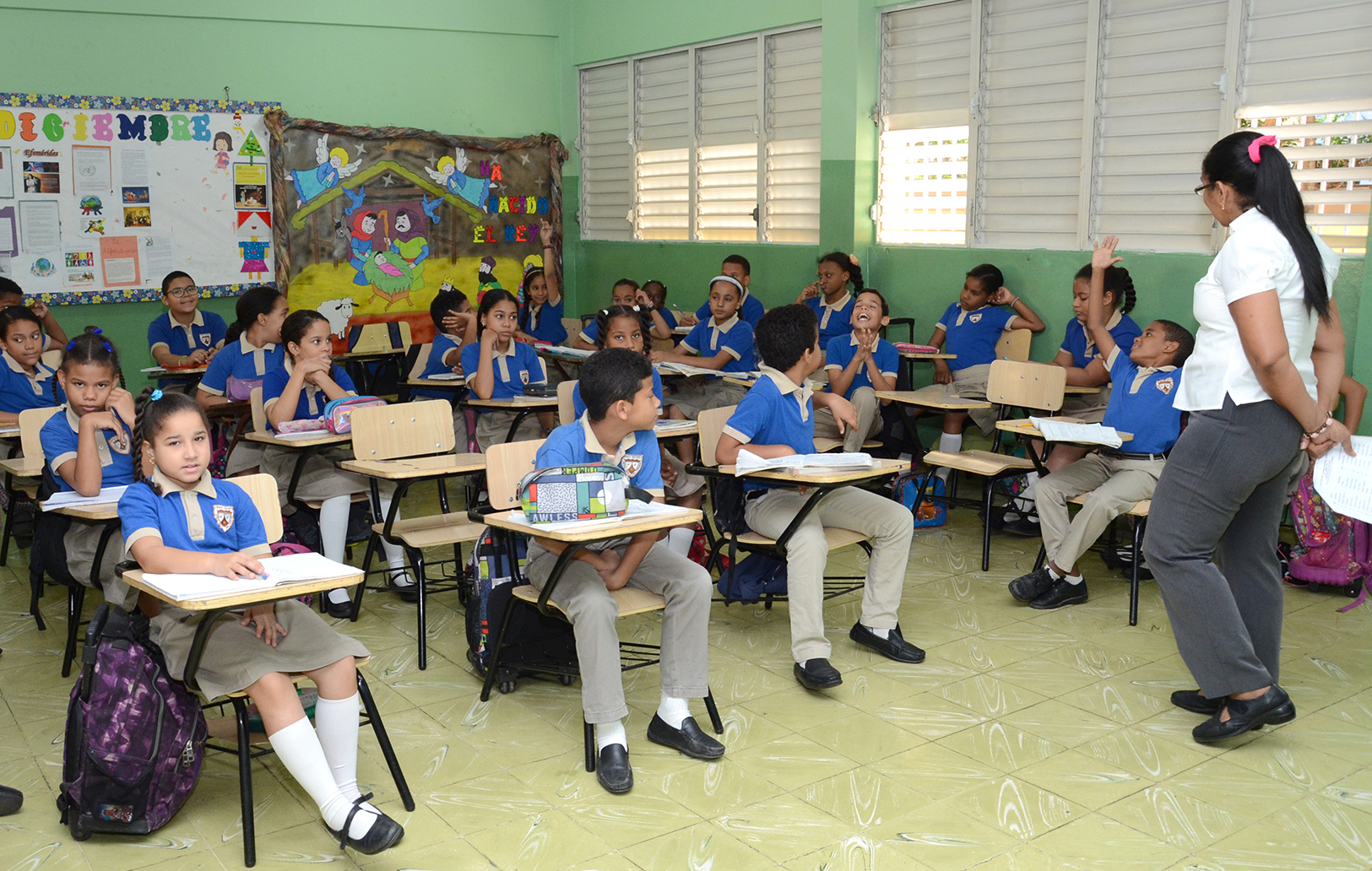 Bono Futuro a Mil: Padres recibirán mil pesos por cada hijo en la escuela