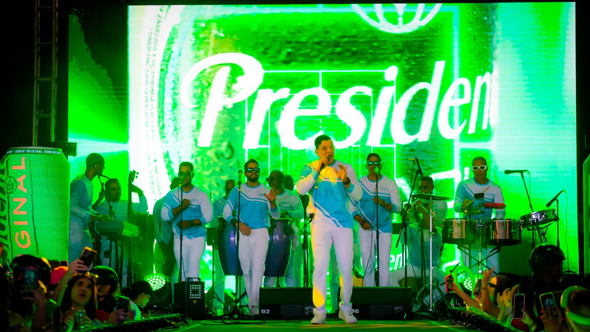 Chiquito Team Band