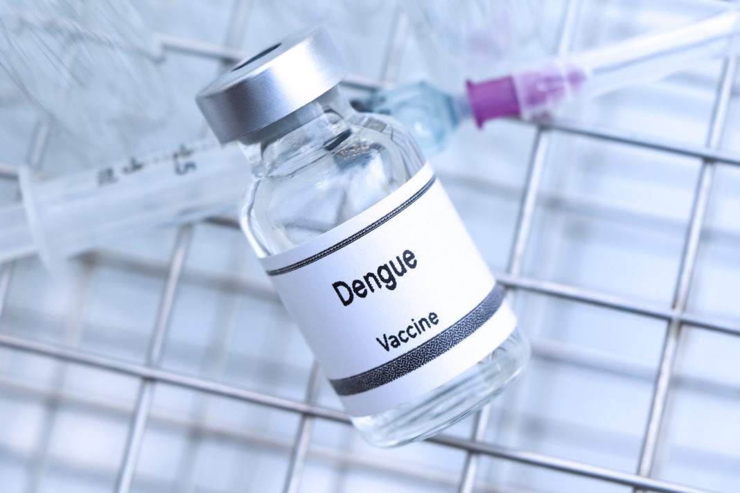 vacuna contra el dengue