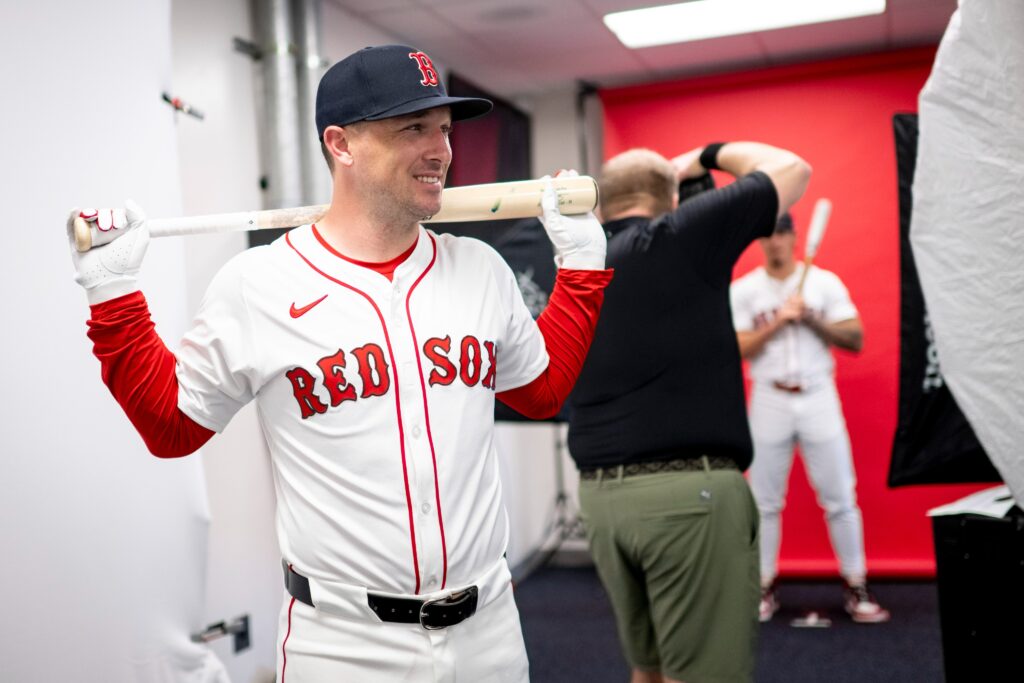 Alex Bregman en primera rueda de prensa oficial con Medias Rojas de Boston.