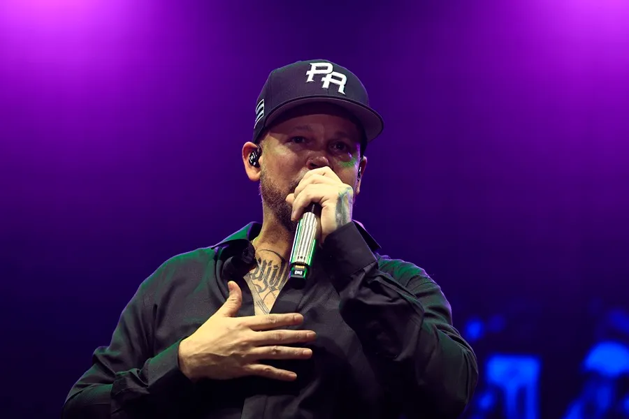 Residente, Rawayana y Carin León, los primeros galardonados latinos en los Grammy 2025