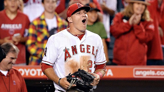 Mike Trout de los Angellinos de Los Ángeles