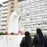 El pronóstico del papa Francisco sigue siendo reservado