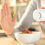 Aseguran que ayuno intermitente es más efectivo en adultos jóvenes