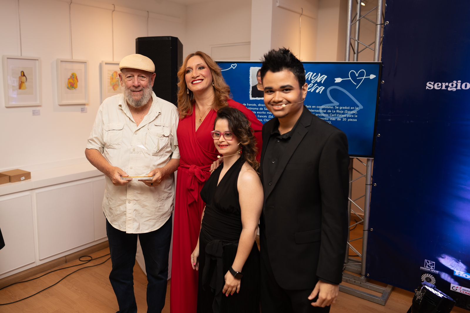 El Amor Al Otro Lado de la Pared: Un Teatro Inclusivo que Celebra el Amor Sin Barreras