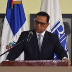 El escritor Rafael Peralta Romero es intervenido quirúrgicamente