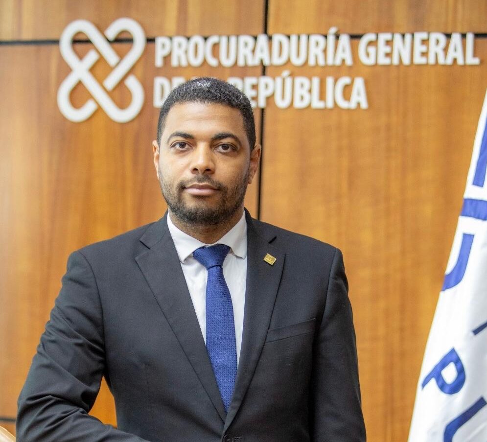 Miembro del Consejo Superior del MP saluda designación de Yeni Berenice como Procuradora General