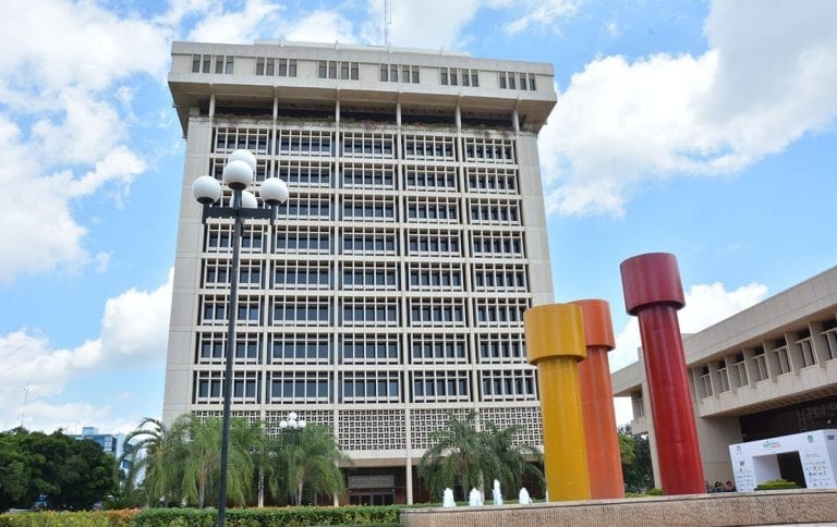 Informan flujo de remesas alcanzaron los US$935.6 millones en enero de 2025