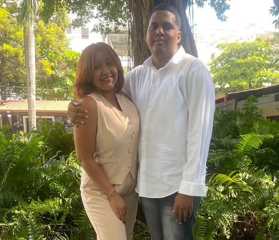 Manuel Paredes y Jennifer Baldera.