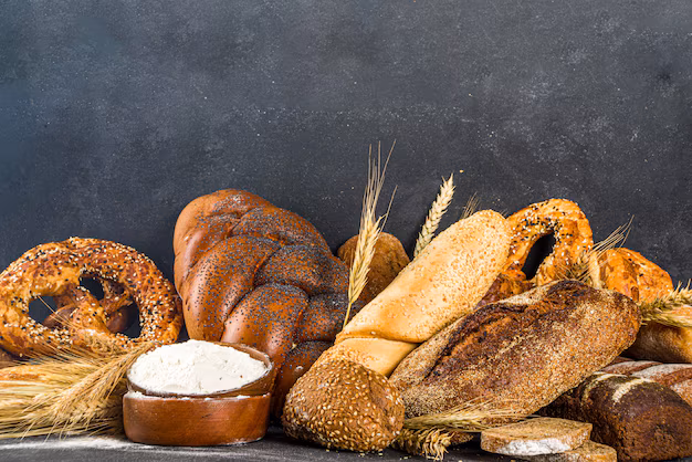 ¿Cuál alimento es mejor para el desayuno, avena o pan?