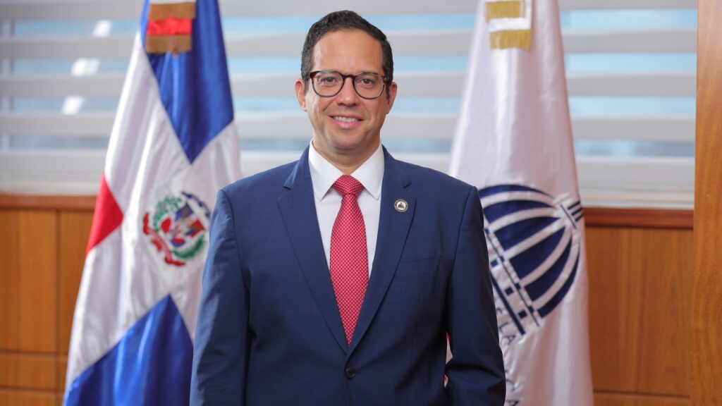 Sigmund Freund representará a RD en la Cumbre Mundial de Gobiernos