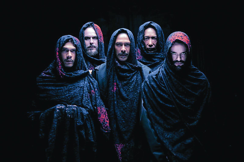 Elenco de la obra "El sueño de la vida", bajo la dirección de Fausto Rojas