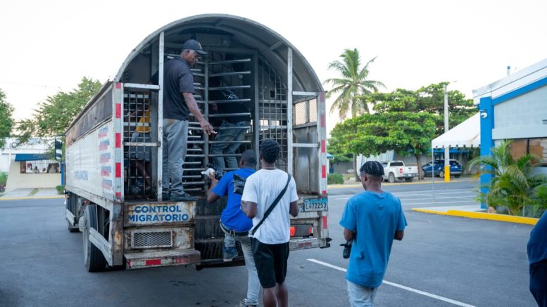 Reportan casi 13 mil haitianos repatriados en la primera quincena de marzo