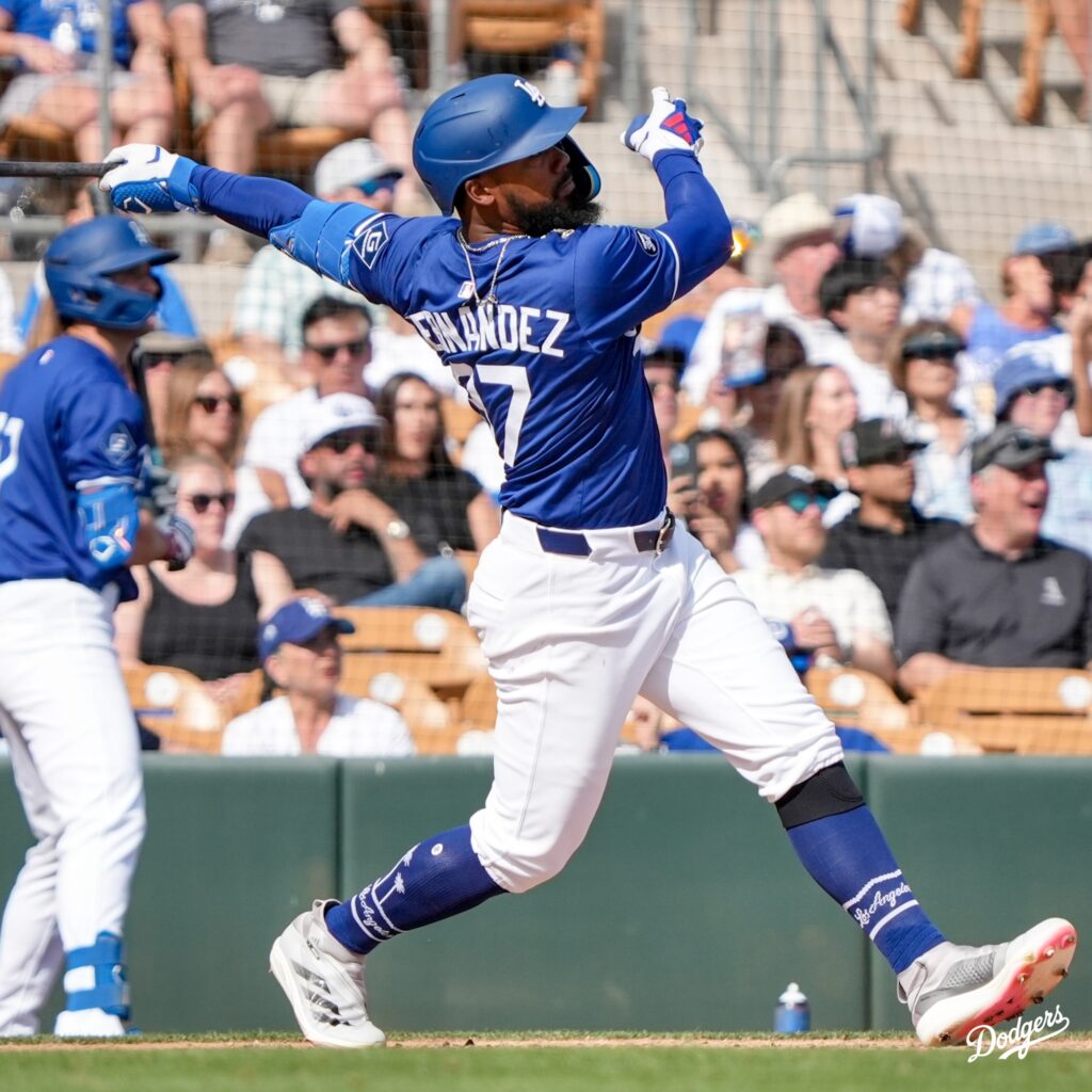 Teóscar Hernández, jardinero dominicano de los Dodgers de Los Ángeles.