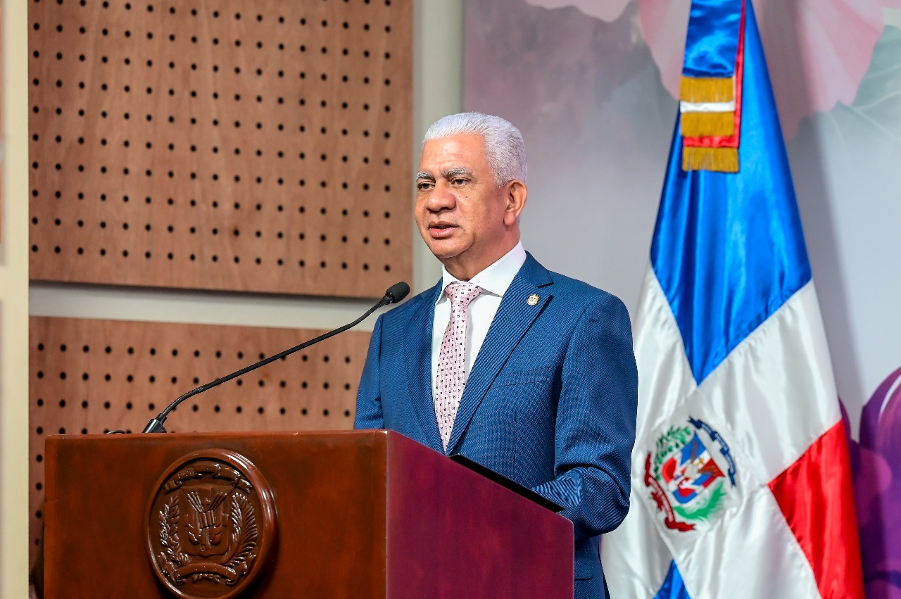 Cámara Alta reconoce liderazgo de 32 mujeres dominicanas en el marco del Día Internacional de la Mujer
