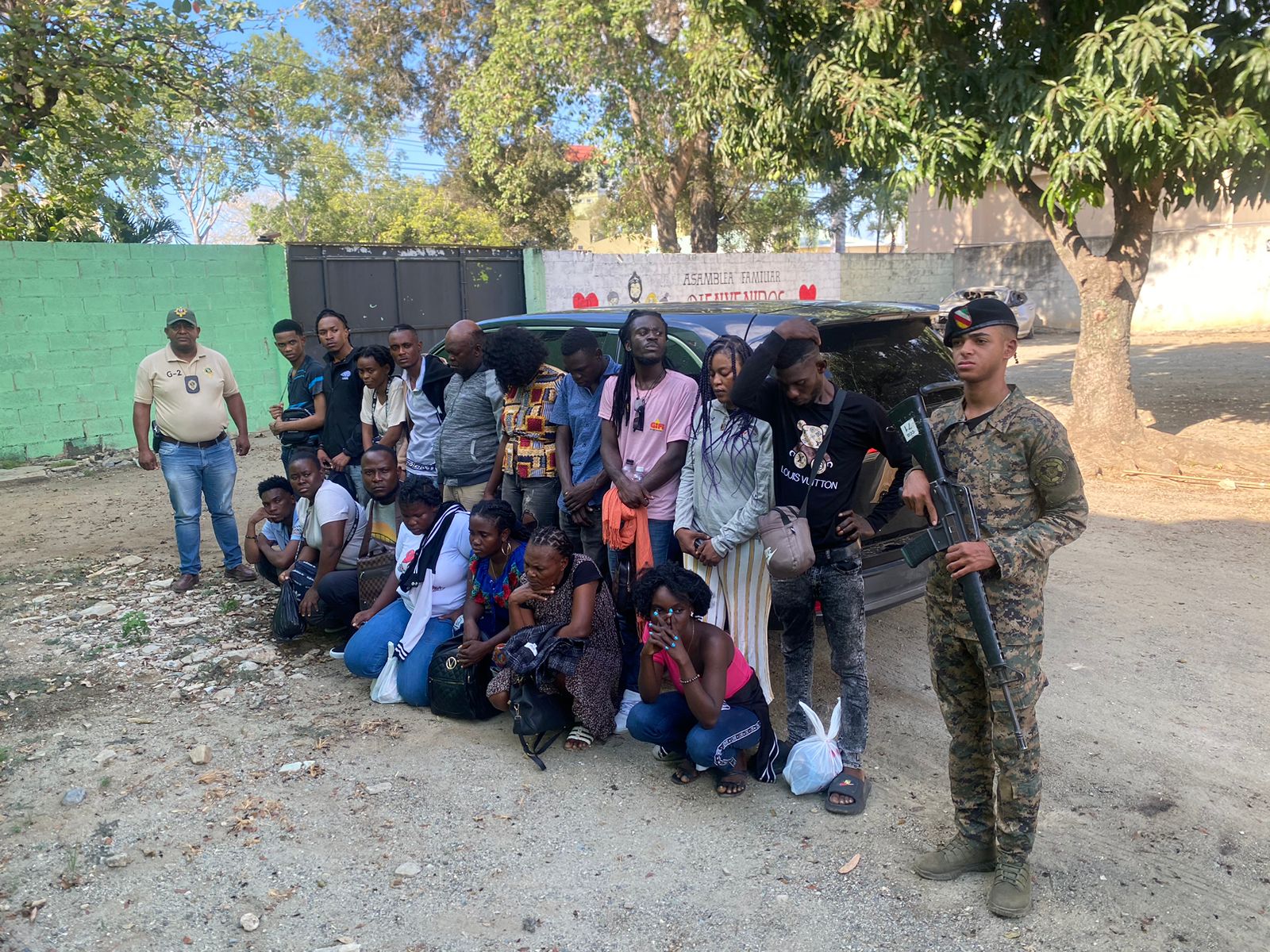 Detienen 38 indocumentados haitianos en diferentes operativos de migración