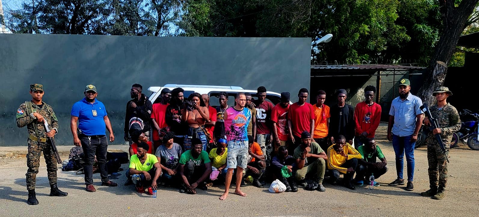 ERD detiene una jeepeta con 23 haitianos indocumentados en Valverde