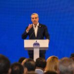 Abinader aseguró que el Ministerio de Trabajo ha realizado un levantamiento en comercios chinos para verificar el cumplimiento del 80-20 (empleados locales y empleados extranjeros)