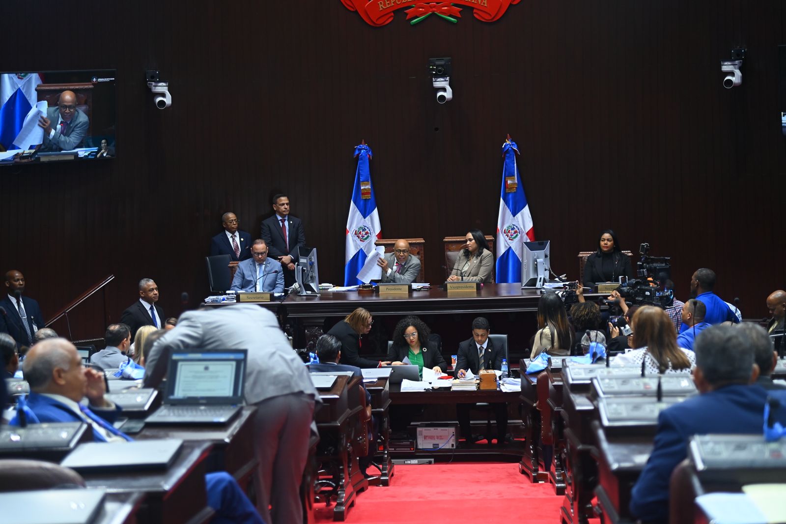 Ninguno de los miembros actuales de la Cámara de Cuentas fue elegido para integrar las ternas.