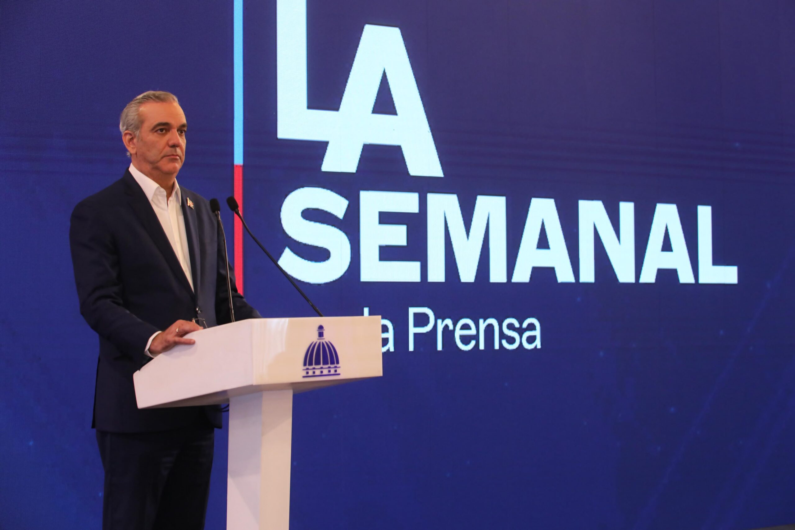 En otro orden, Abinader rechazó las afirmaciones de que el sector de Friusa, en la provincia La Altagracia, esté fuera del control de las autoridades, argumentando que dicha comunidad tiene más de 30 años de existencia.