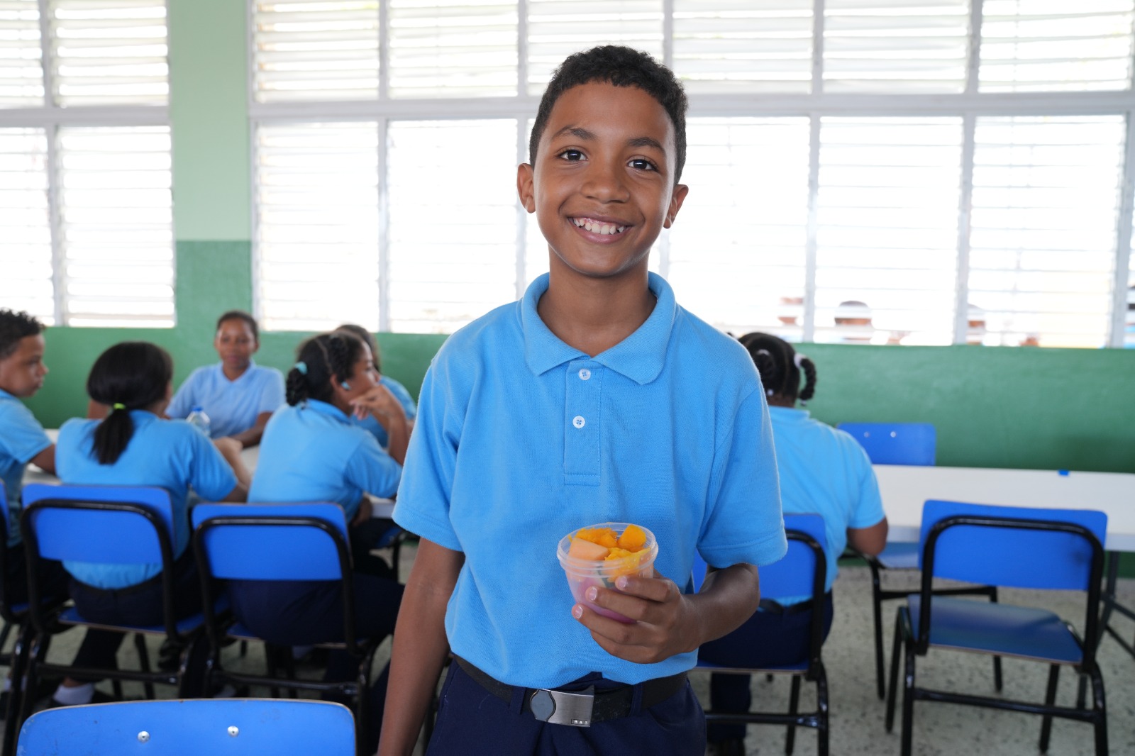 Inabie advierte que suplidores que no lleven frutas a escuelas de tanda extendida podrán ser deshabilitados