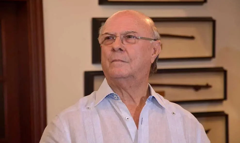 El expresidente Hipólito Mejía criticó la falta de tratamieto del Sistema de Riego en la región Noroeste, por parte de Instituto NAcional de Rercursos Hidráulicos (Indrhi), durante un recorrido por las provincias de Valverde, Montecristi, Santiago Rodríguez y Dajabón