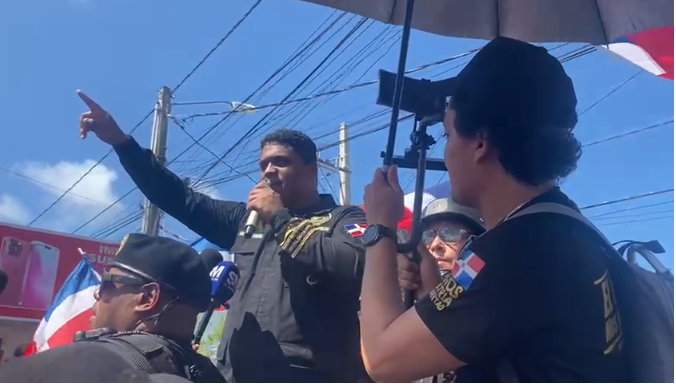 Marcha en Friusa concluye luego de que agentes recibieran manifestantes con bombas lacrimógenas