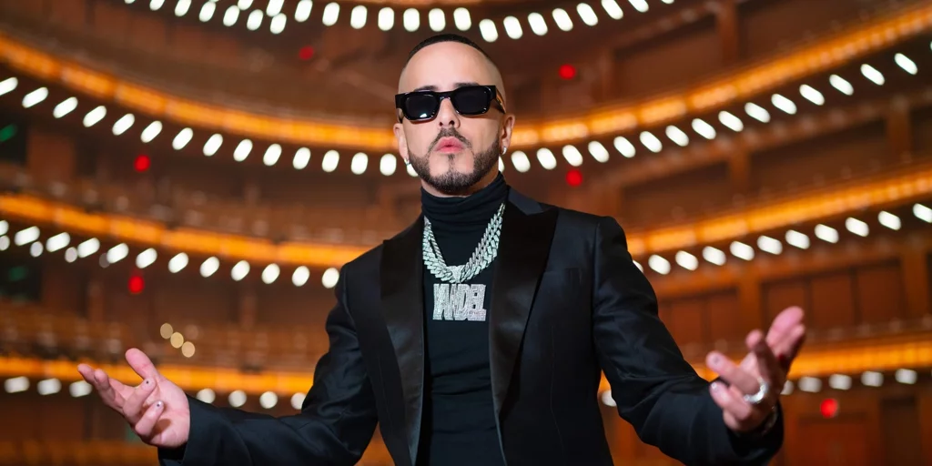 Sale al mercado primer álbum de Yandel grabado en vivo junto a una orquesta sinfónica