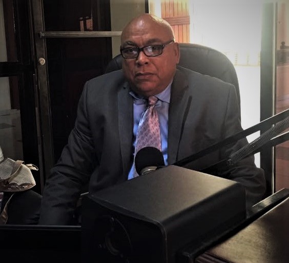 El periodista y educador Nelson Cruz Estévez, padre de Nelson Cruz, pasado grandes ligas.