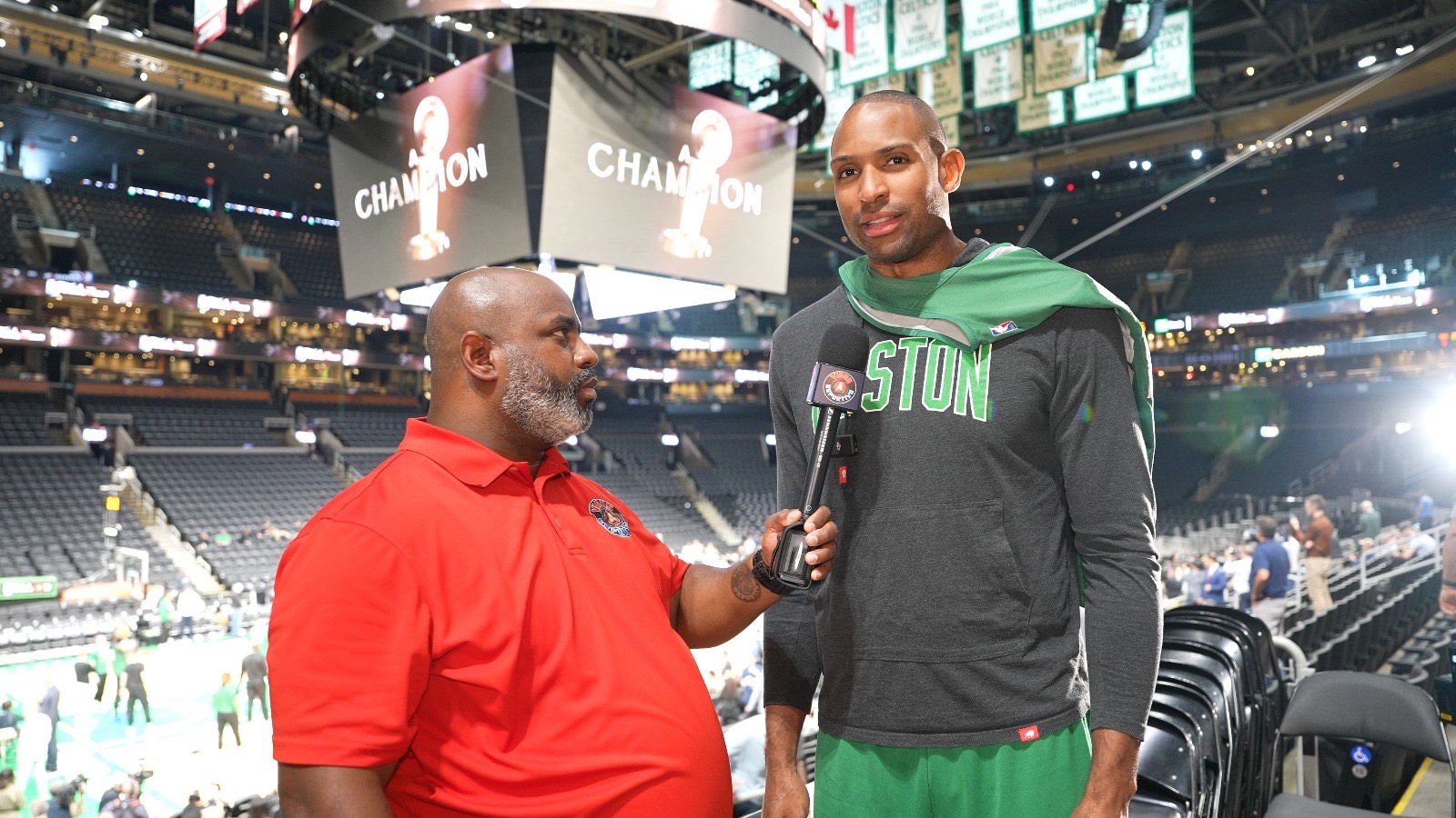 Omar Guzman entrevista a Al Horford