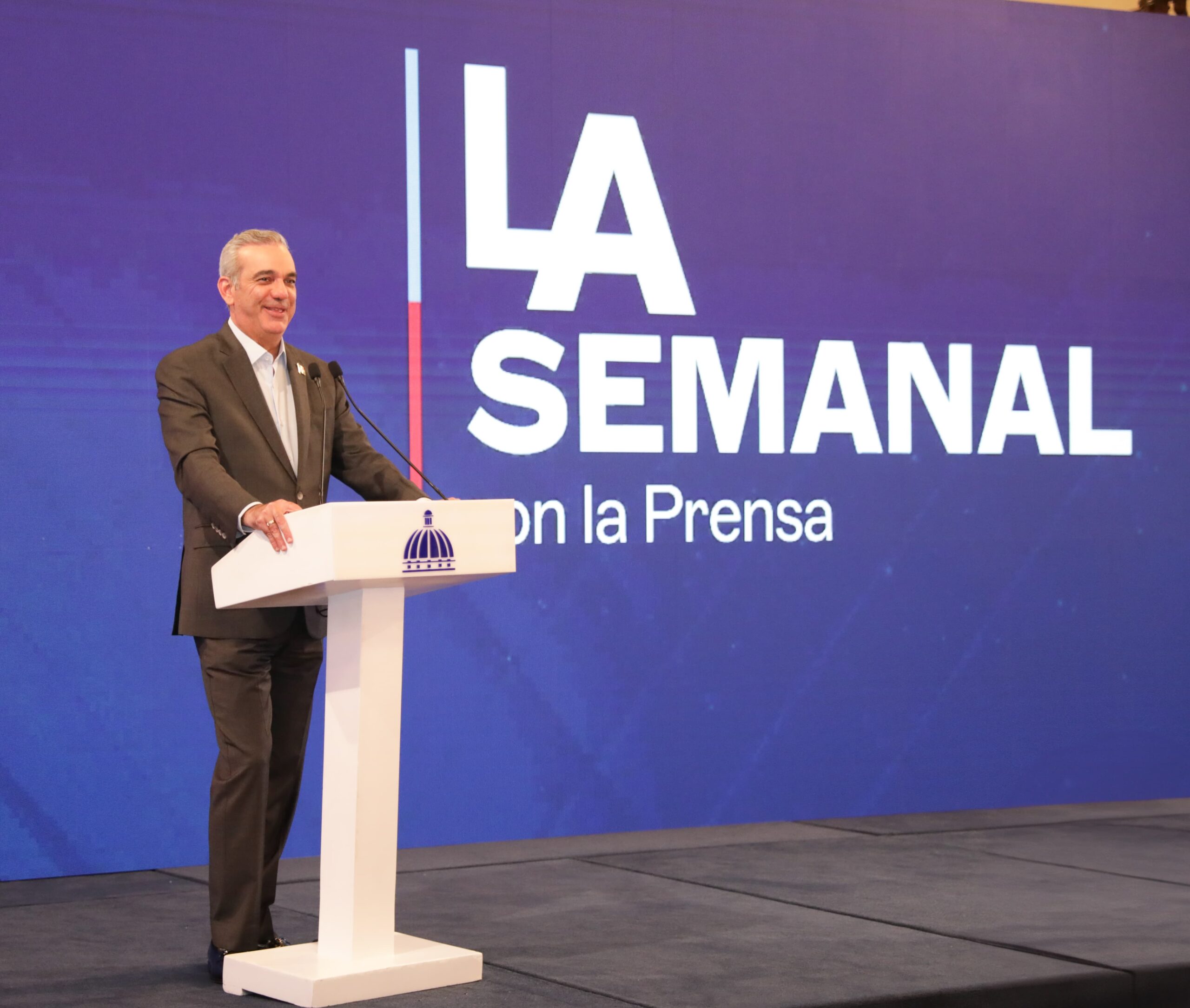 El presidente también expresó su preocupación por el impacto que esta medida podría tener en el sector empresarial e industrial del país, que ya enfrenta desafíos significativos.