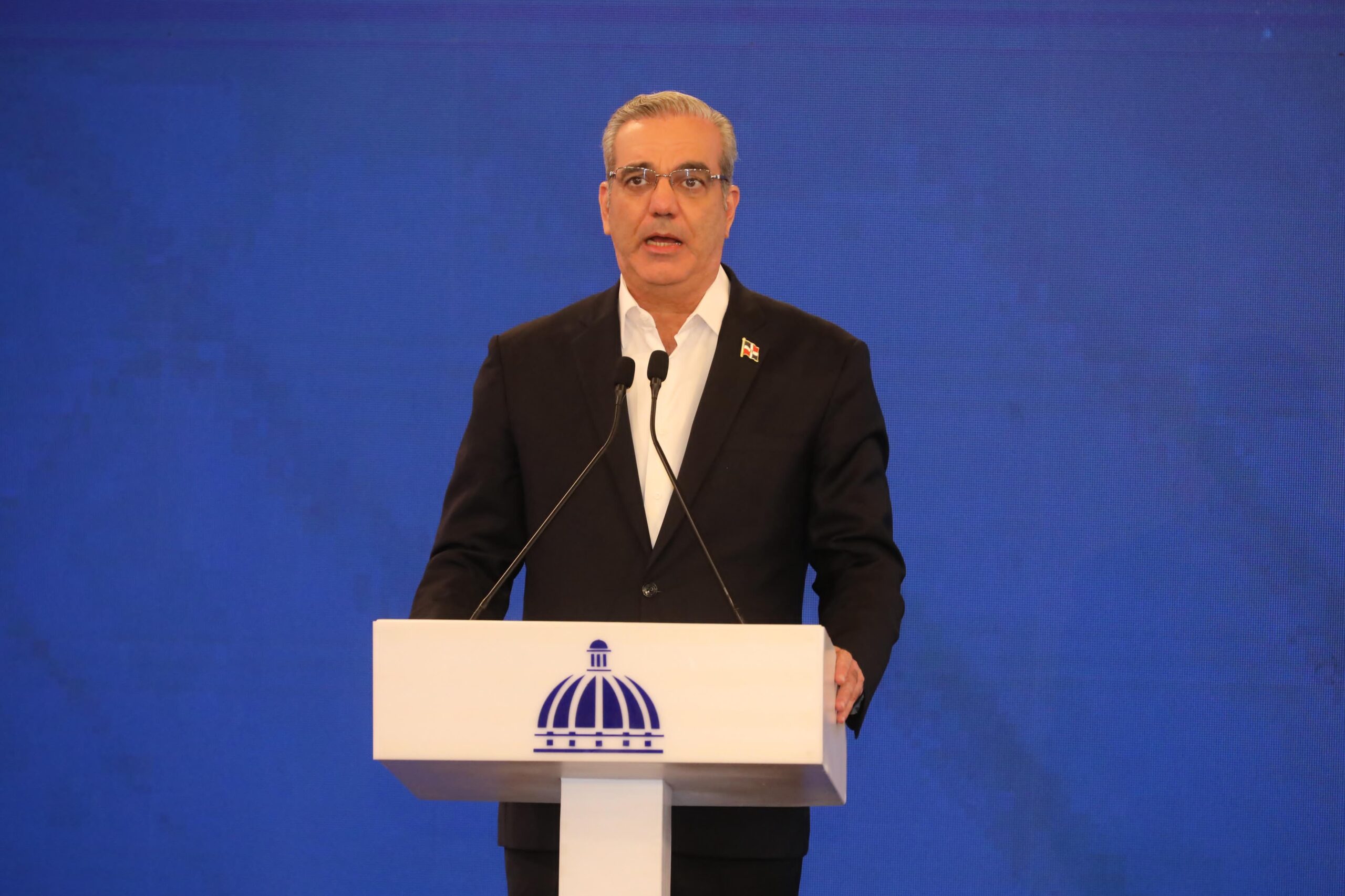 El gobierno admite que hay un vacío en la supervisión de obras privadas, tras la tragedia en el Jet Set
