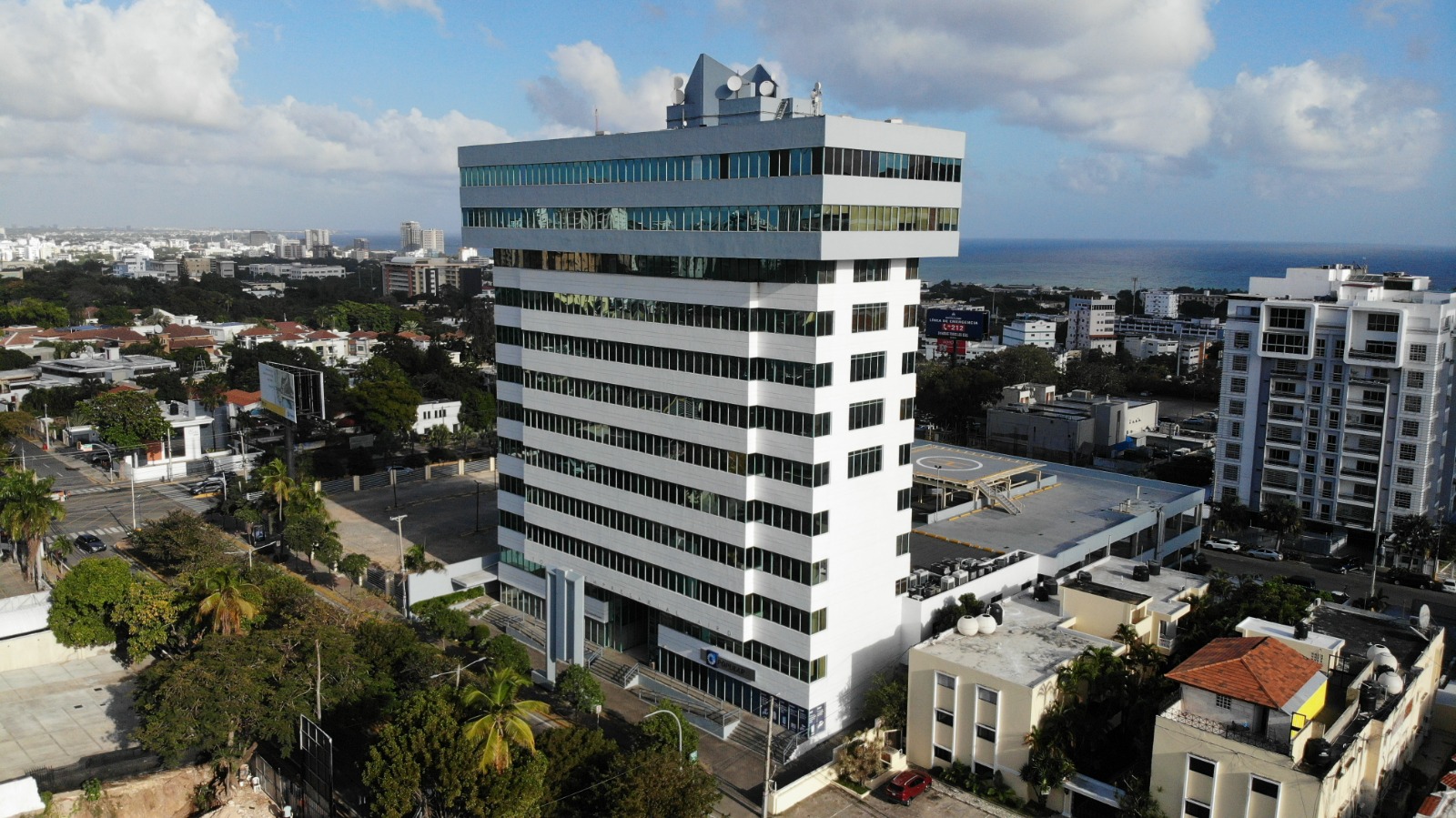 Fachada del edificio que aloja a la AIRD.