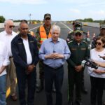 Obras Públicas y Comunicaciones (MOPC) informó que, a partir de las 5:00 de la tarde de este miércoles 16 y hasta las 8:00 de la mañana del lunes 21 de abril será habilitado de manera provisional el tránsito vehicular por la Circunvalación de Baní.
